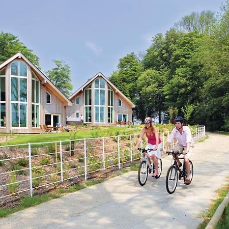 צ'ארד Swandown Lodges מראה חיצוני תמונה
