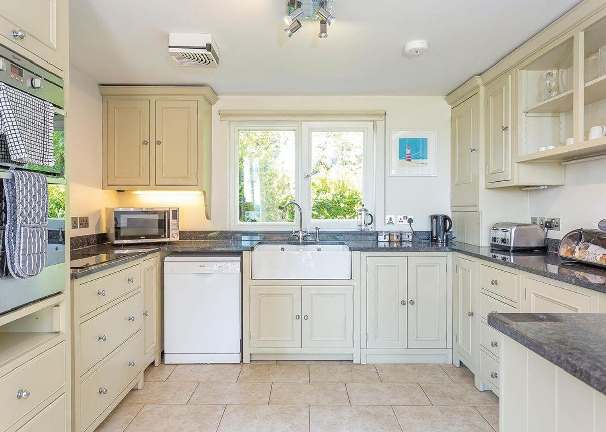 צ'ארד Swandown Lodges מראה חיצוני תמונה
