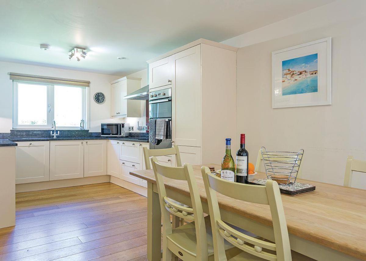 צ'ארד Swandown Lodges מראה חיצוני תמונה