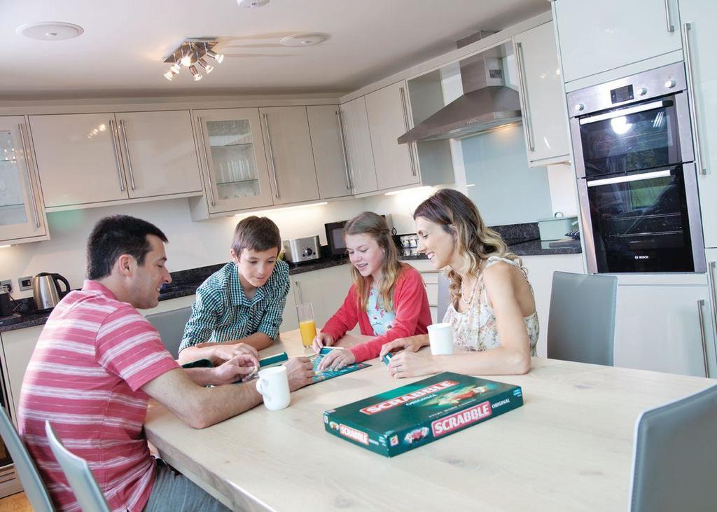 צ'ארד Swandown Lodges מראה חיצוני תמונה